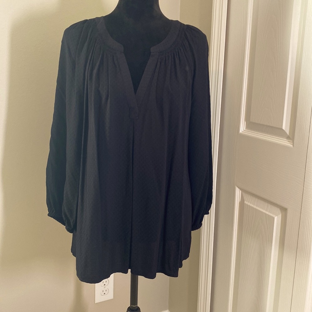 Crown and Ivy XL Tunic black w/3/4 sleeves